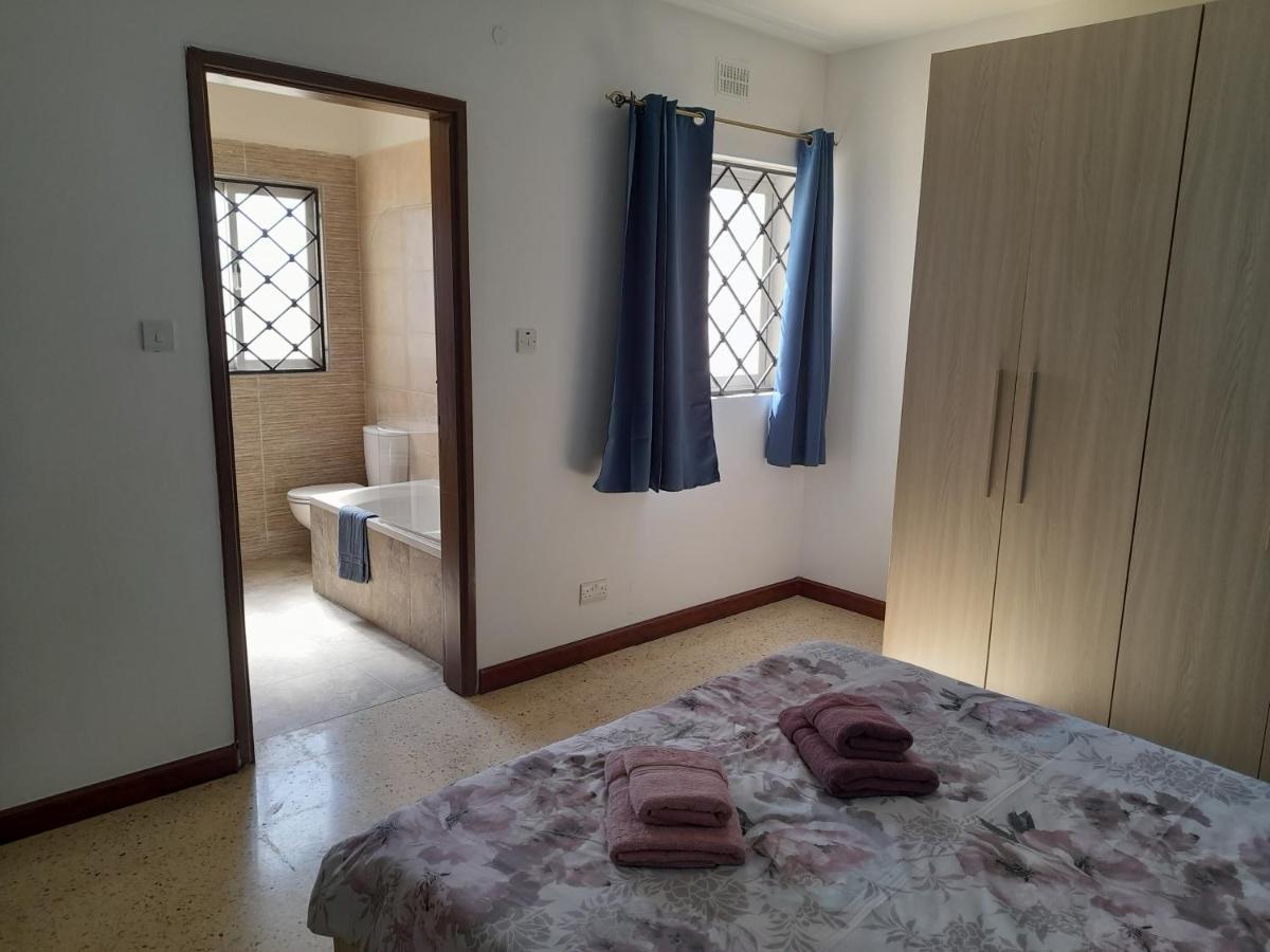 Sunshine Holiday Apartment 4 Next To The Sea St. Paul's Bay Esterno foto