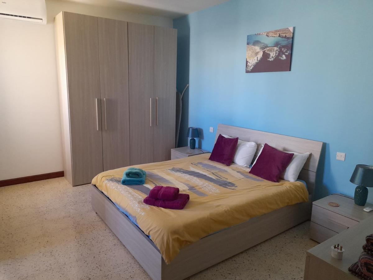 Sunshine Holiday Apartment 4 Next To The Sea St. Paul's Bay Esterno foto