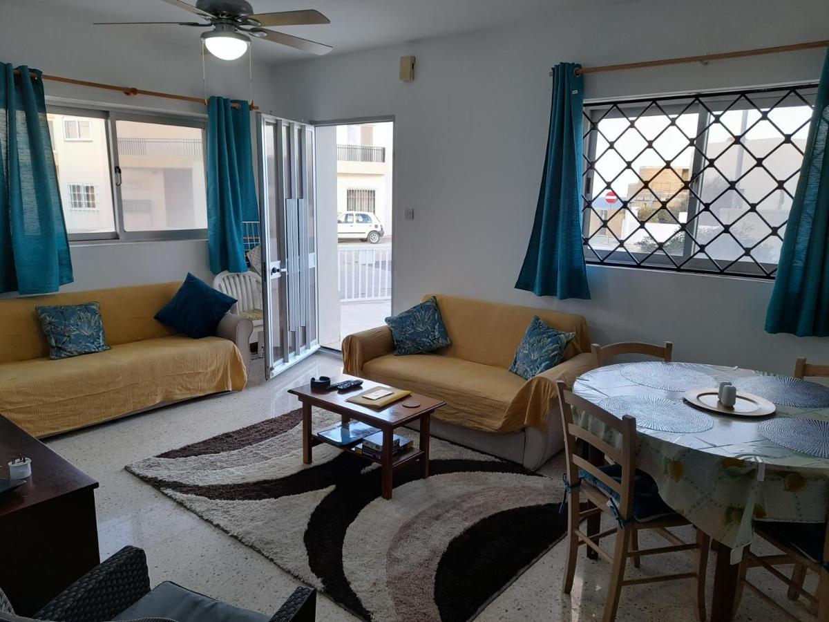 Sunshine Holiday Apartment 4 Next To The Sea St. Paul's Bay Esterno foto